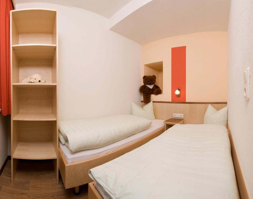 Appartements Fliana Mathon/ايشجل الغرفة الصورة