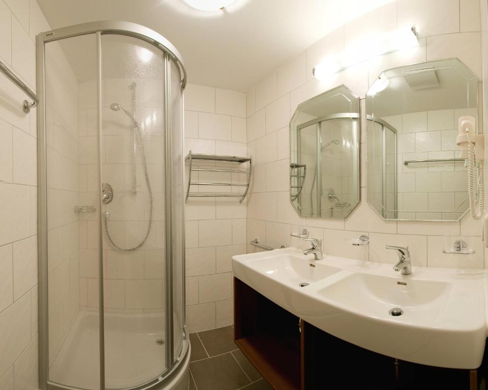 Appartements Fliana Mathon/ايشجل المظهر الخارجي الصورة
