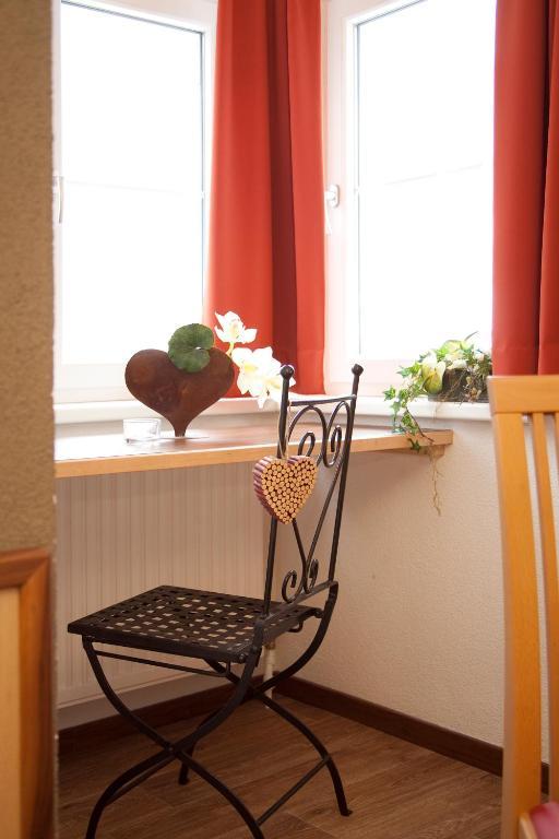 Appartements Fliana Mathon/ايشجل الغرفة الصورة